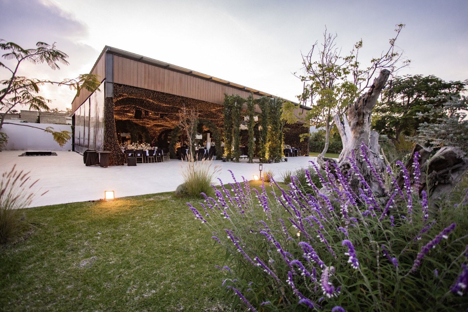 Espacios y Comodidades